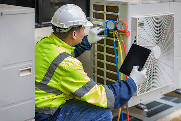 Professional Hvac Maintenance technician working in Wilkeson, WA